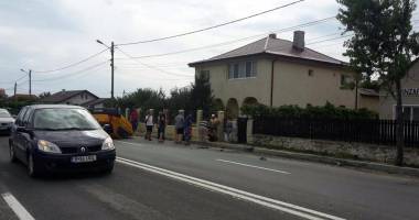 Galerie foto. Accident rutier spectaculos! S-a răsturnat cu mașina în localitatea 23 august. DOUĂ VICTIME - 5