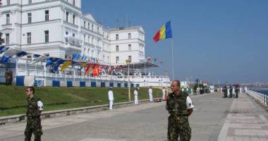 Stire din Cultură-Educație : Festivitate de absolvire a promoției "Regele Ferdinand 150"