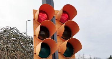 SEMAFOARE CU INIMIOARE, în Constanța, de ZIUA ÎNDRĂGOSTIȚILOR - 1