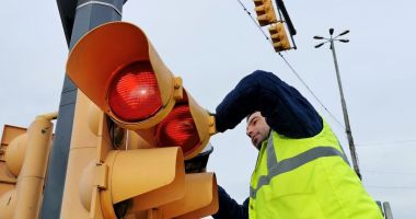 SEMAFOARE CU INIMIOARE, în Constanța, de ZIUA ÎNDRĂGOSTIȚILOR - 2