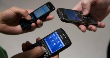 Stire din Eveniment : Sistem de bruiaj al telefoanelor în penitenciare