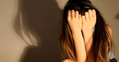 Stire din Eveniment : MINORĂ VÂNDUTĂ CU 500 DE EURO, pentru PROSTITUȚIE!