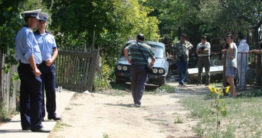 Stire din Eveniment : Constănțeni arestați pentru furt și profanare de morminte