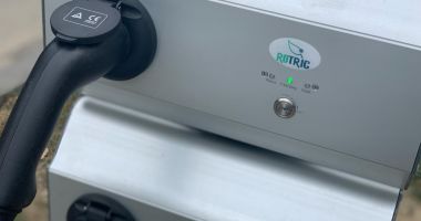 Stații gratuite pentru încărcarea mașinilor electrice, acum în Constanța - 2