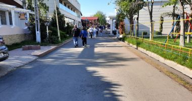 GALERIE FOTO / Este activitate în Satul de Vacanță. Constănțenii au ieșit la plimbare - 12