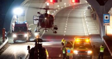 Stire din Actualitate : TRAGEDIE / 22 de copii au murit după ce un autocar a lovit un tunel
