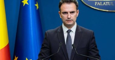Stire din Economie : Marele plan de reducere a cheltuielilor din ministere a început cu o amânare