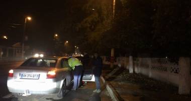 Galerie FOTO / TRAGEDIE LA CONSTANȚA. BĂRBAT OMORÂT PE LOC, ÎN FAȚA POLIȚIEI RUTIERE