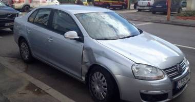 Galerie foto. Accident rutier în Constanța. Autospecială SMURD, implicată în coliziune - 3