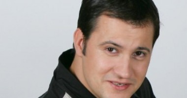 Stire din Monden : Șerban Huidu se retrage din viața publică. Ce se va întâmpla cu emisiunea "Cronica Cârcotașilor"
