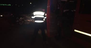 IMAGINI ȘOCANTE. GRAV ACCIDENT RUTIER! O MAȘINĂ A INTRAT SUB UN TIR. O VICTIMĂ - 7