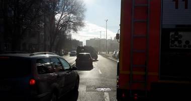 Galerie FOTO și VIDEO. INCENDIU ÎN CONSTANȚA, ÎN ZONA AUTOGĂRII - 4