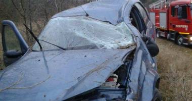 Stire din Eveniment : GALERIE FOTO. ACCIDENT RUTIER GRAV!  O persoană este încarcerată - UPDATE