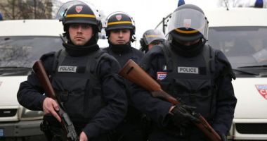 Stire din Actualitate : Atac în numele Statului Islamic în Franța. Împușcături și luare de ostatici într-un supermarket