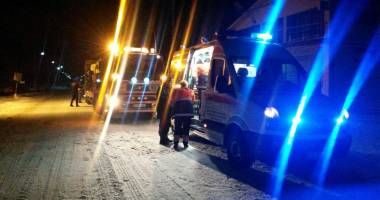 Stire din Eveniment : Gravidă blocată în Runcu, transportată cu șenilata la Constanța