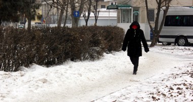 Stire din Sănătate : Cum ne influențează gerul starea de sănătate