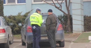 Stire din Eveniment : Rutiera, la "vânătoare" de pietoni indisciplinați