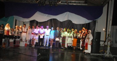 Stire din Cultură-Educație : Festivalul Tinereții 2012