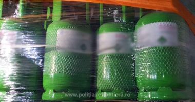 TONE DE SUBSTANȚE PERICULOASE, CONFISCATE LA AGIGEA - 2
