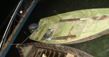 Galerie FOTO. Peste o tonă de motorină, confiscată de Garda de Coastă - 2
