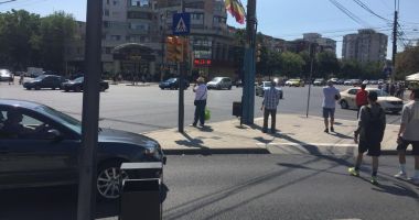 Apel către constănțeni: "NU MAI ARUNCAȚI GUNOAIE LA ÎNTÂMPLARE!"