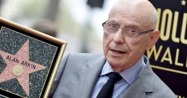 Stire din Actualitate : Doliu la la Hollywood. A murit un actor legendar, câștigător al premiului Oscar