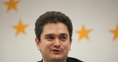 Stire din Politică-Administrație : Ce spune Paleologu despre un nou partid de dreapta