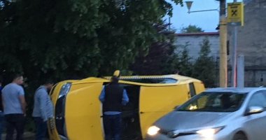 GALERIE FOTO / ACCIDENT RUTIER SPECTACULOS pe bulevardul Mamaia - 3