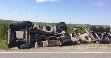 ACCIDENT RUTIER la Valea Dacilor - 1