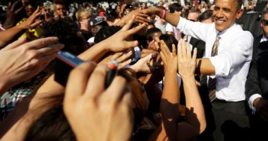 Stire din Actualitate : Concediată și fără cont de Facebook, pentru că a postat un mesaj despre Obama!