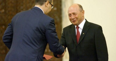 Stire din Politică-Administrație : Întrevederea Ponta-Băsescu s-a axat pe vizita delegației FMI, anunță Guvernul