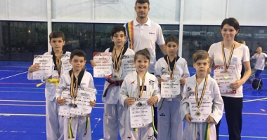 Stire din Sport : Medalii  pentru CS Marina,  la Cupa Lifestyle