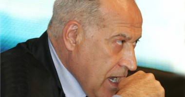 Stire din Politică-Administrație : A murit tatăl lui DAN VOICULESCU