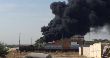 Galerie foto și video / UPDATE. INCENDIU MISTUITOR la LUMINA. Fumul se vede din Constanța! PERICOL MARE DE EXPLOZIE - 6