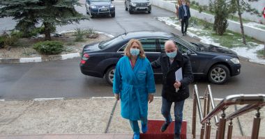 GALERIE FOTO / Traian Băsescu s-a vaccinat - 3