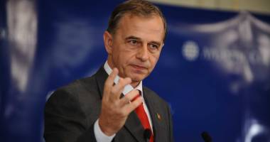 Stire din Politică-Administrație : "Vacanța în Dubai nu i-a făcut bine"