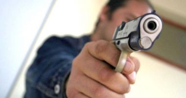 Stire din Eveniment : Taximetrist din Constanța a reclamat că a fost amenințat cu PISTOLUL, în miez de noapte!