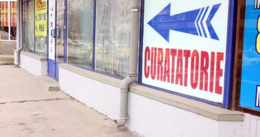 Stire din Cetățenești : Răspund curățătoriile dacă hainele clienților ajung "franjuri"?