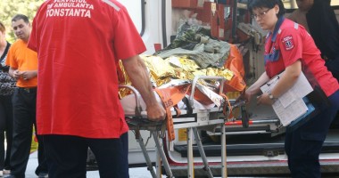 ATACAT în propria gospodărie / Constănțean lăsat într-o baltă de sânge de cinci tâlhari