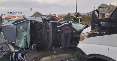 MAȘINI FĂCUTE PRAF, MAI MULTE VICTIME AJUNSE LA SPITAL! - 1