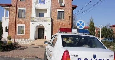 Stire din Eveniment : Update. RĂFUIALĂ între POLIȚIȘTI LOCALI, în județul Constanța