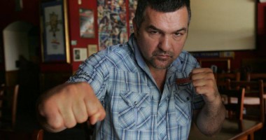Stire din Sport : Fostul antrenor al lui Doroftei a suferit un infarct!