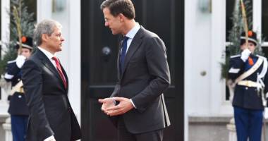 Stire din Eveniment : CIOLOȘ PROPUNE OLANDEI PORTUL CONSTANTA ÎN SCHIMBUL SCHENGEN