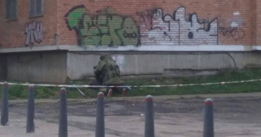 Galerie foto / ALERTĂ CU BOMBĂ LA ȘCOALA "SPECTRUM" DIN CONSTANȚA - UPDATE - 4