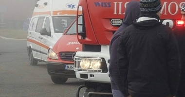 GALERIE FOTO / ACCIDENT GRAV PE AUTOSTRADA SOARELUI. 3 morti, 60 răniti. S-A ACTIVAT CODUL ROSU - 13
