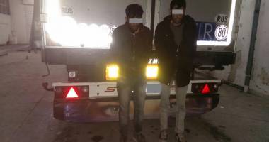 Stire din Eveniment : Doi emigranți, găsiți ascunși într-un camion, la Negru Vodă