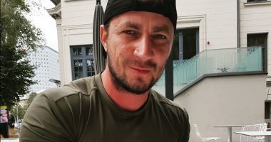 Stire din Eveniment : Polițistul Marian Godină, impresii din Constanța: „Un oraș aglomerat și urât”