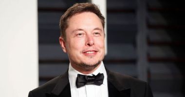 Stire din Actualitate : Elon Musk ar putea fi dat afară din fruntea Tesla