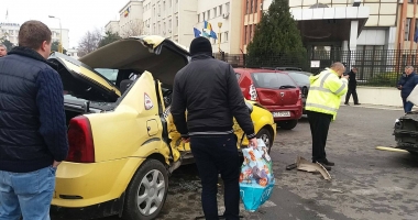 Galerie foto. GRAV ACCIDENT RUTIER LA CONSTANȚA, în dreptul Academiei Navale. Două persoane încarcerate - 2