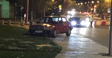 Galerie FOTO/VIDEO. ACCIDENT RUTIER ÎN CONSTANȚA. TREI MAȘINI IMPLICATE, O VICTIMĂ - 5